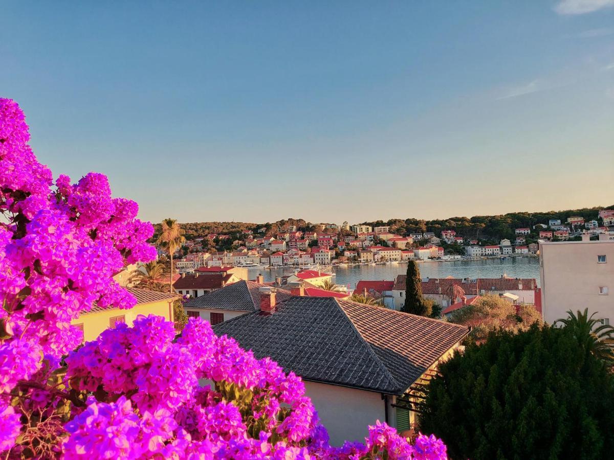 Apartment Sun View Mali Lošinj Dış mekan fotoğraf