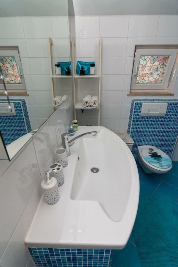 Apartment Sun View Mali Lošinj Dış mekan fotoğraf