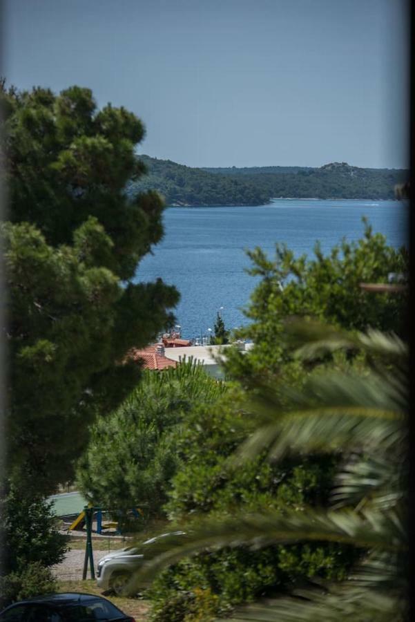 Apartment Sun View Mali Lošinj Dış mekan fotoğraf