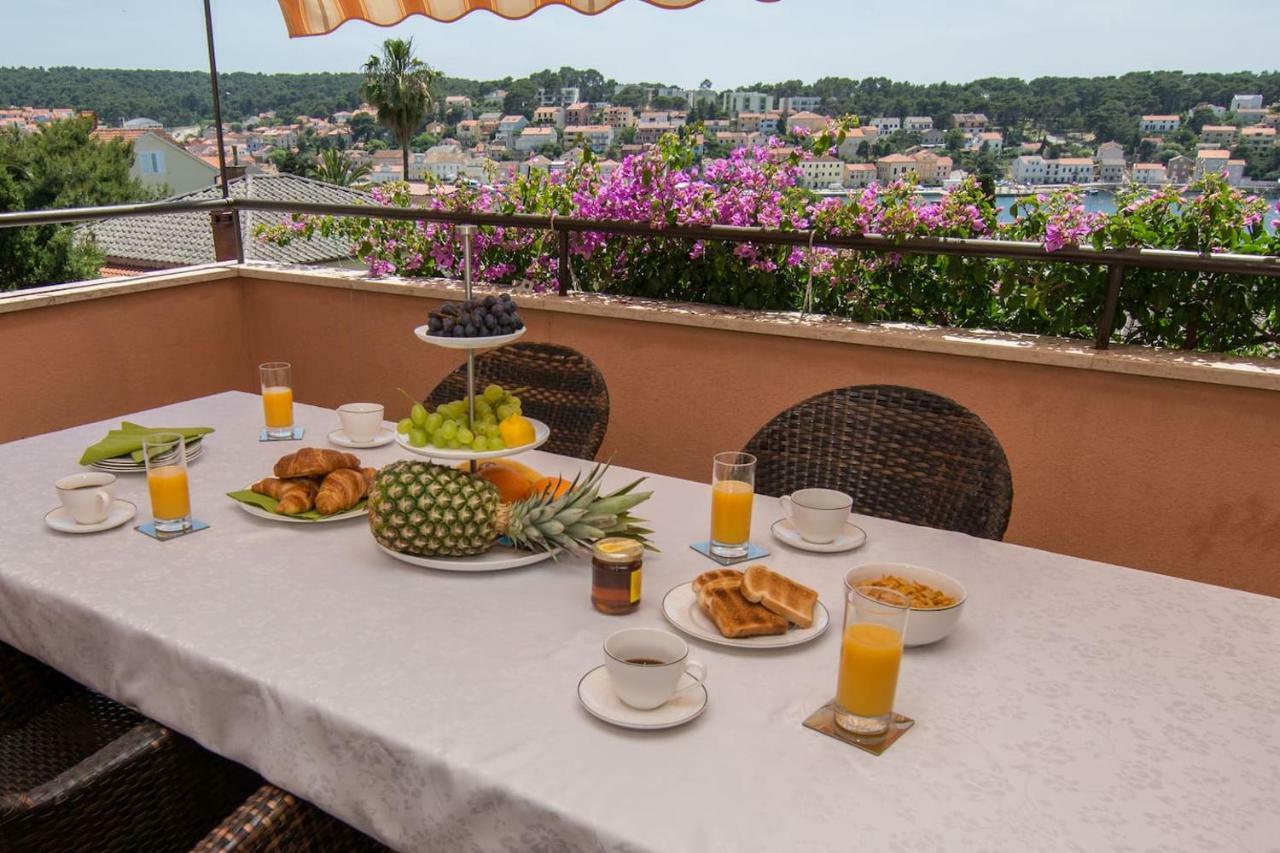 Apartment Sun View Mali Lošinj Dış mekan fotoğraf